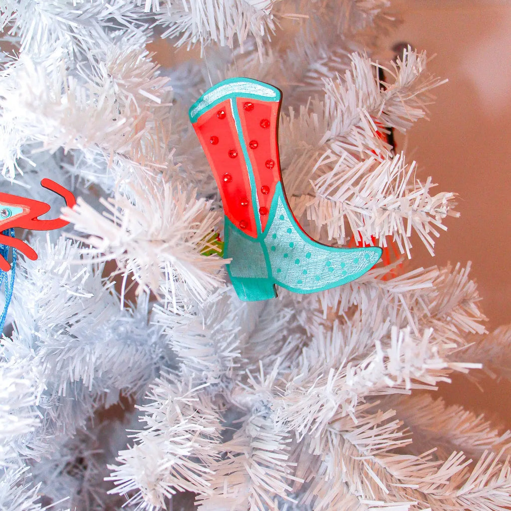 Cowgirl Boot Ornament lite blue VO02