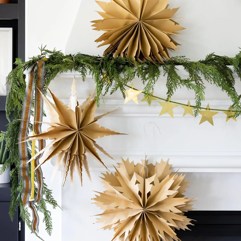 MI02 Christmas Memories Metal Stars Banner